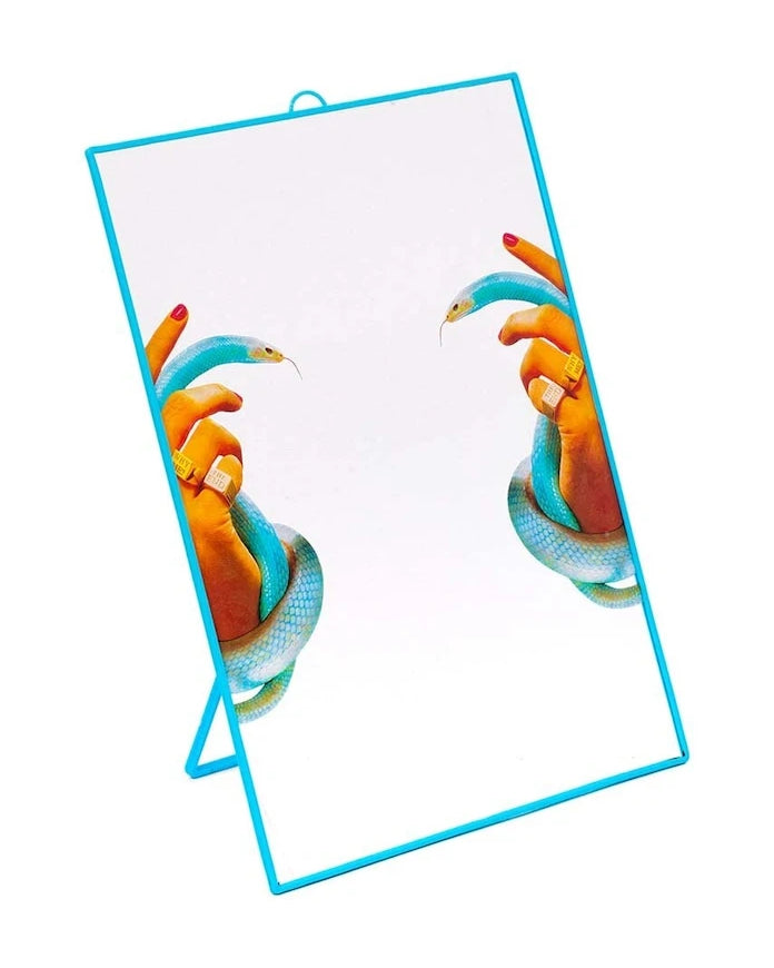 Duvar aynası Seletti Big Hands with Snakes 30 x 40 cm