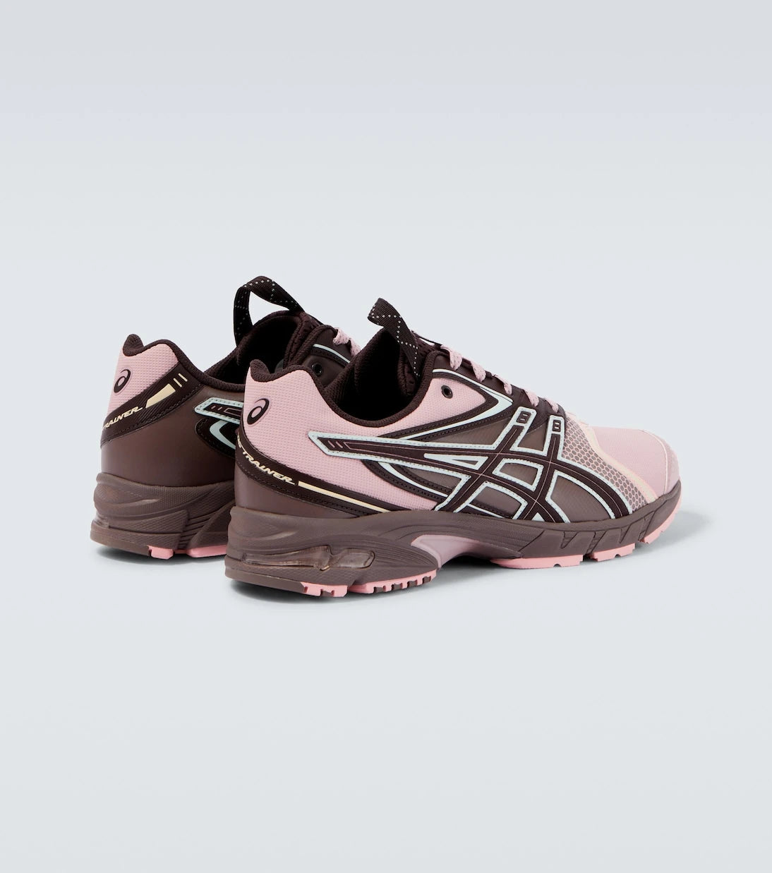Asics - أحذية جيل دي إس ترينر 14 الرياضية