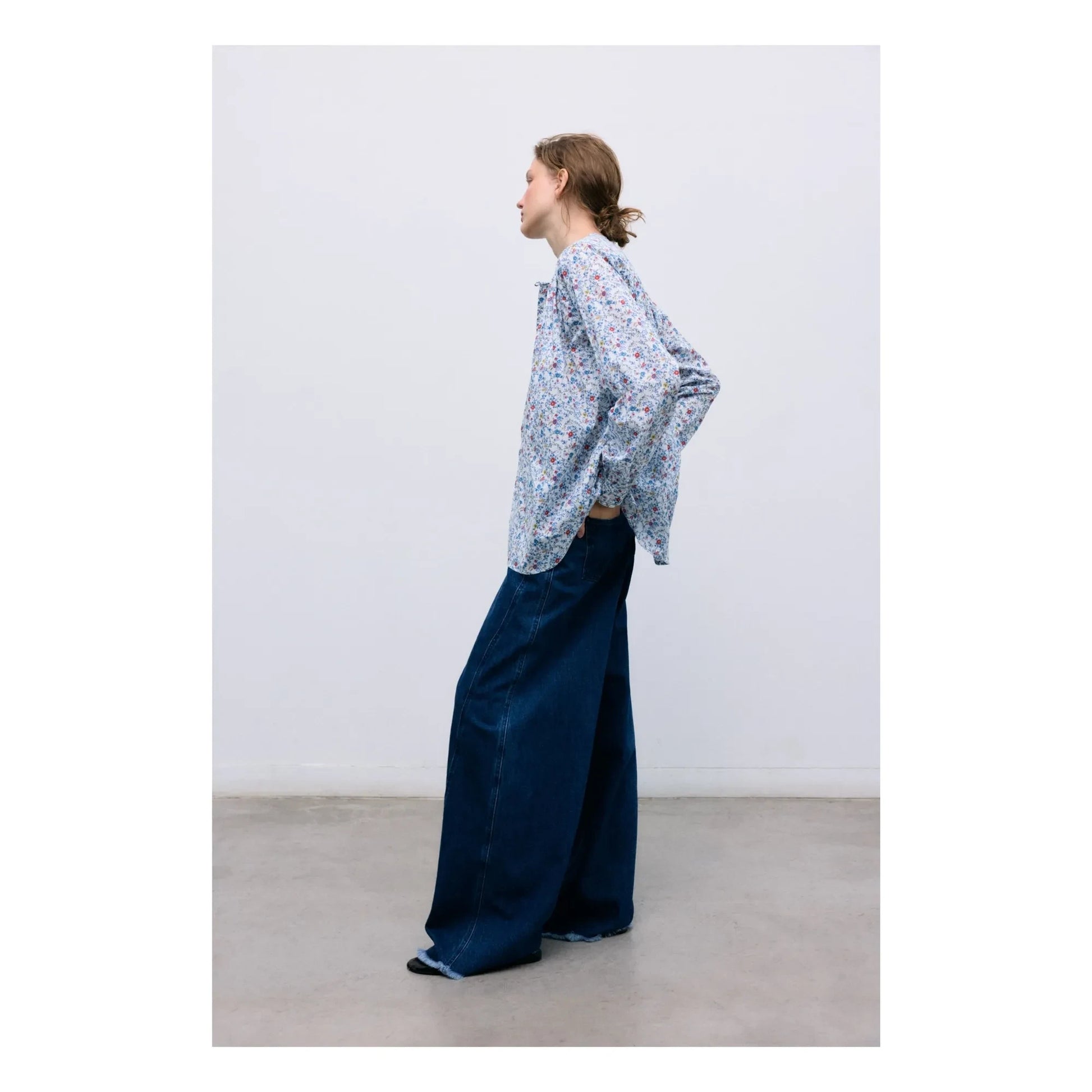 the new society - Cloe Cotton blouse | Blue