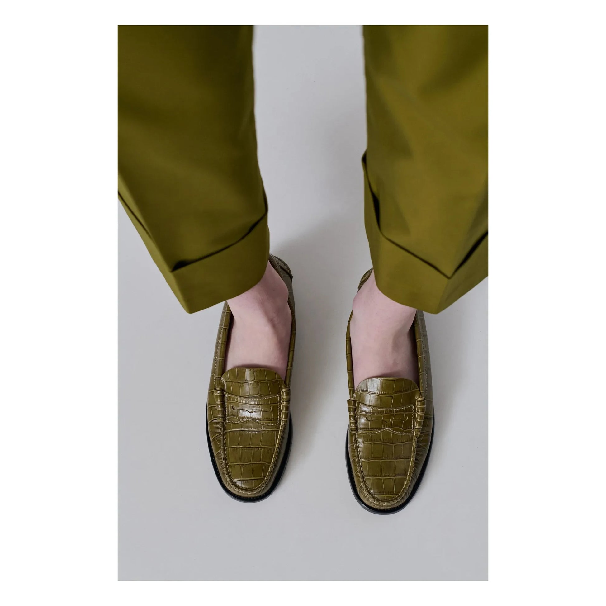 Augusta - Zoe Crocodile Effect Loafers | Olive green