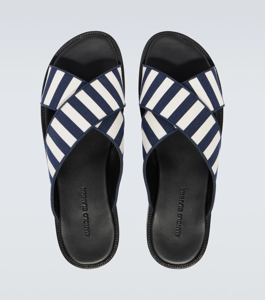 Manolo Blahnik - شرائح قماشية مقلمة من طراز "أوتاوي"
