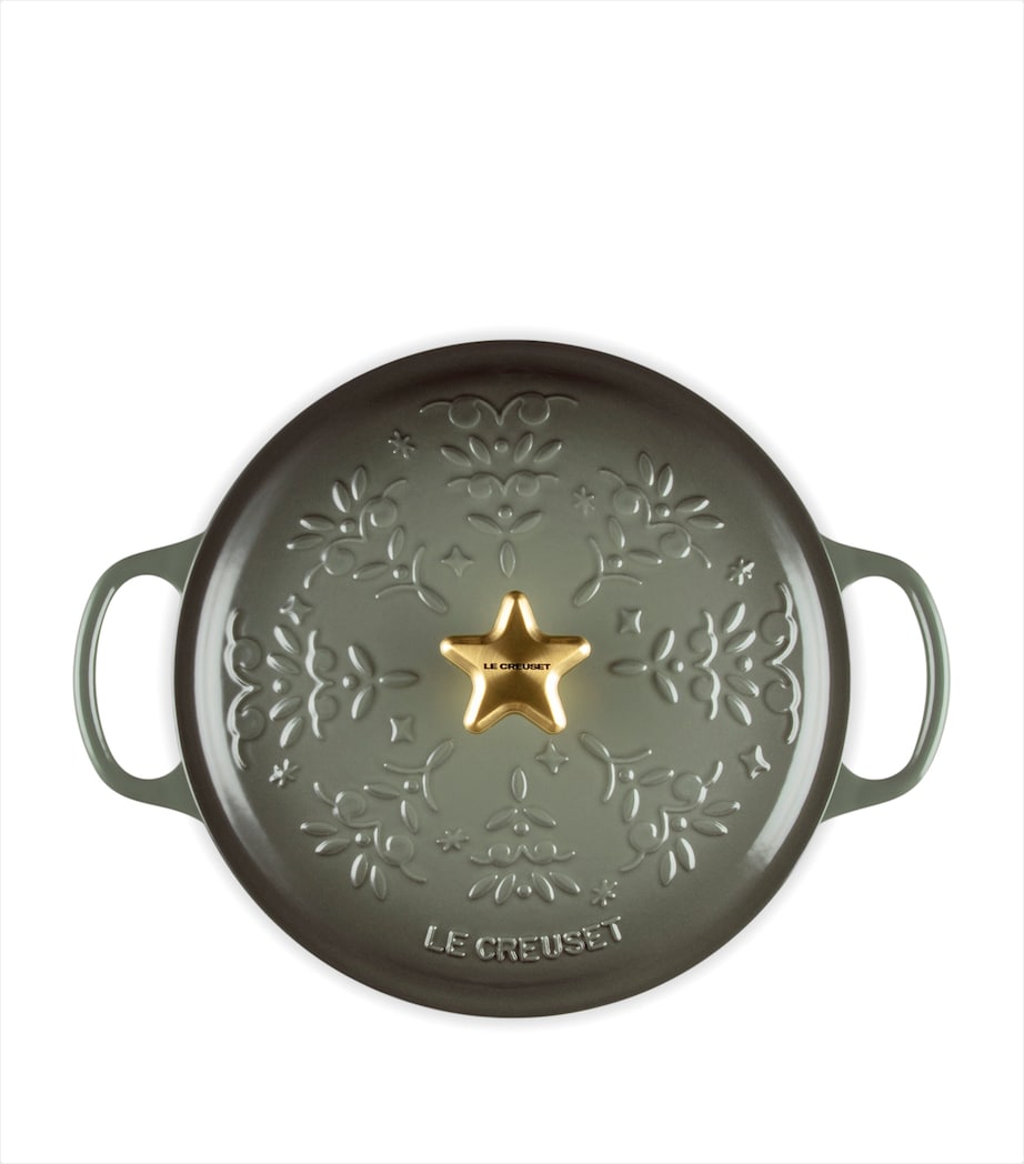 Cast Iron Christmas Round Casserole Dish (24 cm)