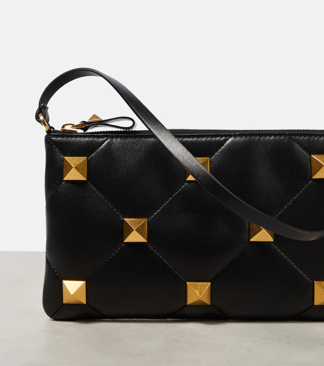 Valentino Garavani - Roman Stud quilted leather pouch