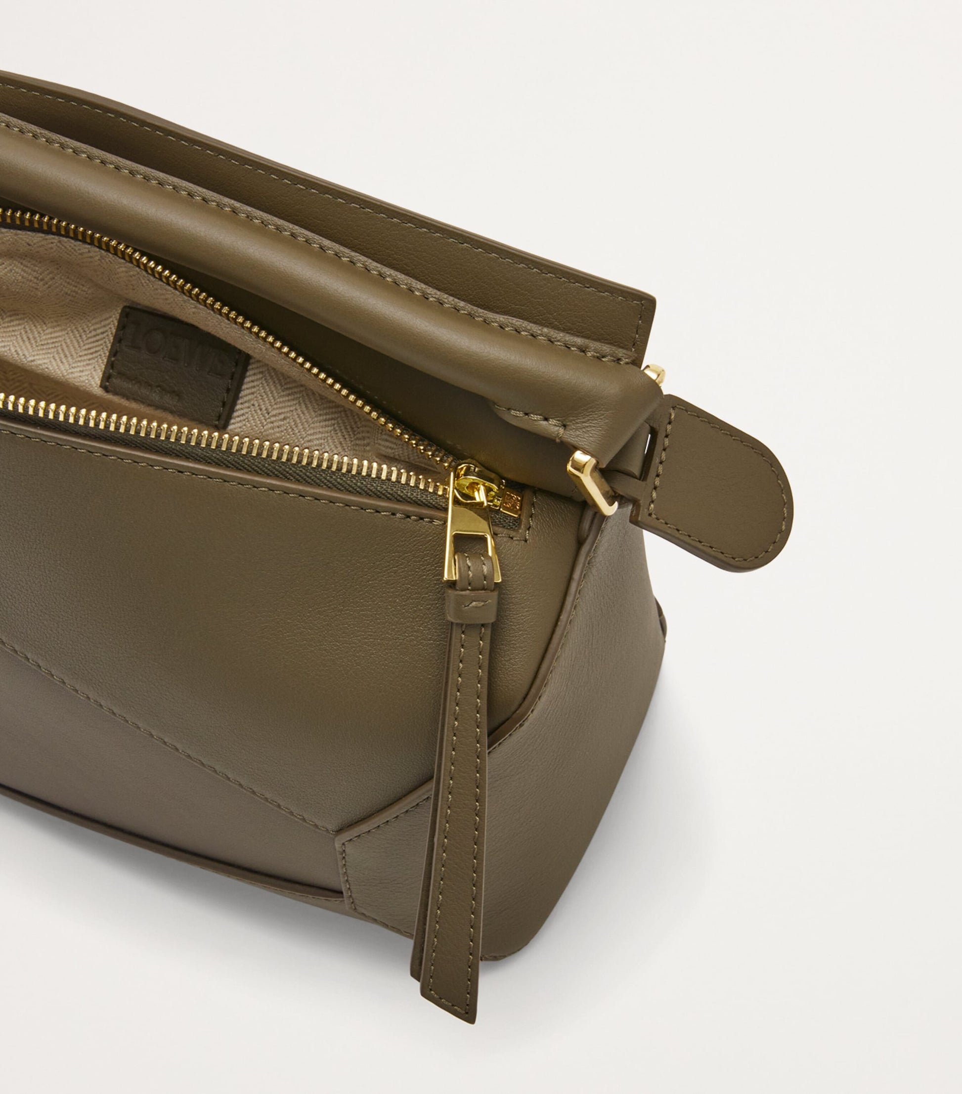 Green Small Leather Puzzle Edge Top-Handle Bag