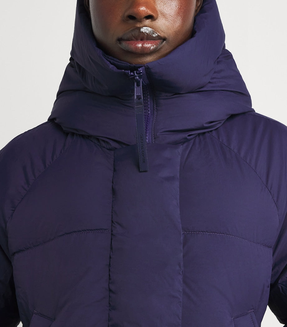 Canada Goose Navy Chilliwack Down Jacket