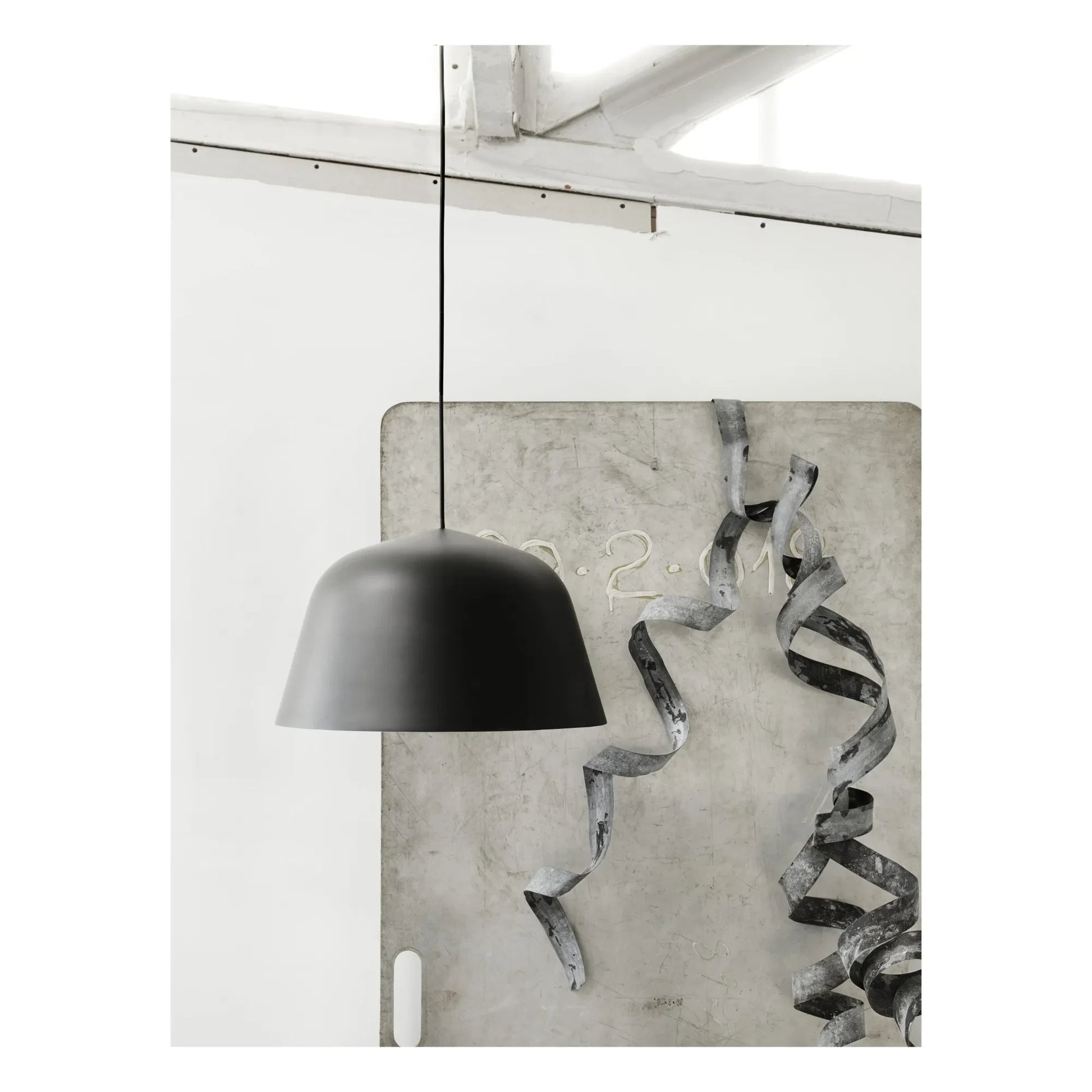 Muuto - Ambit Pendant Light | Black