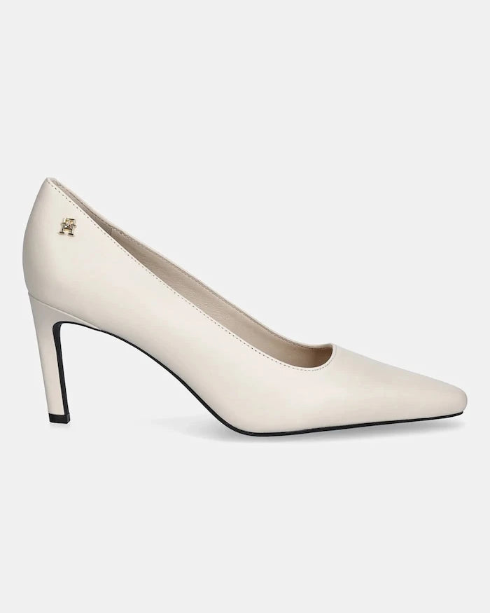 Tommy Hilfiger TH LOGO LTH PUMP SLANTED HL İnce Topuklu Deri Ayakkabı