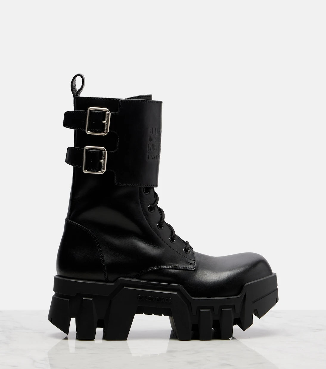 Balenciaga - حذاء قتال Bulldozer 25 من الجلد بكعب مسطح