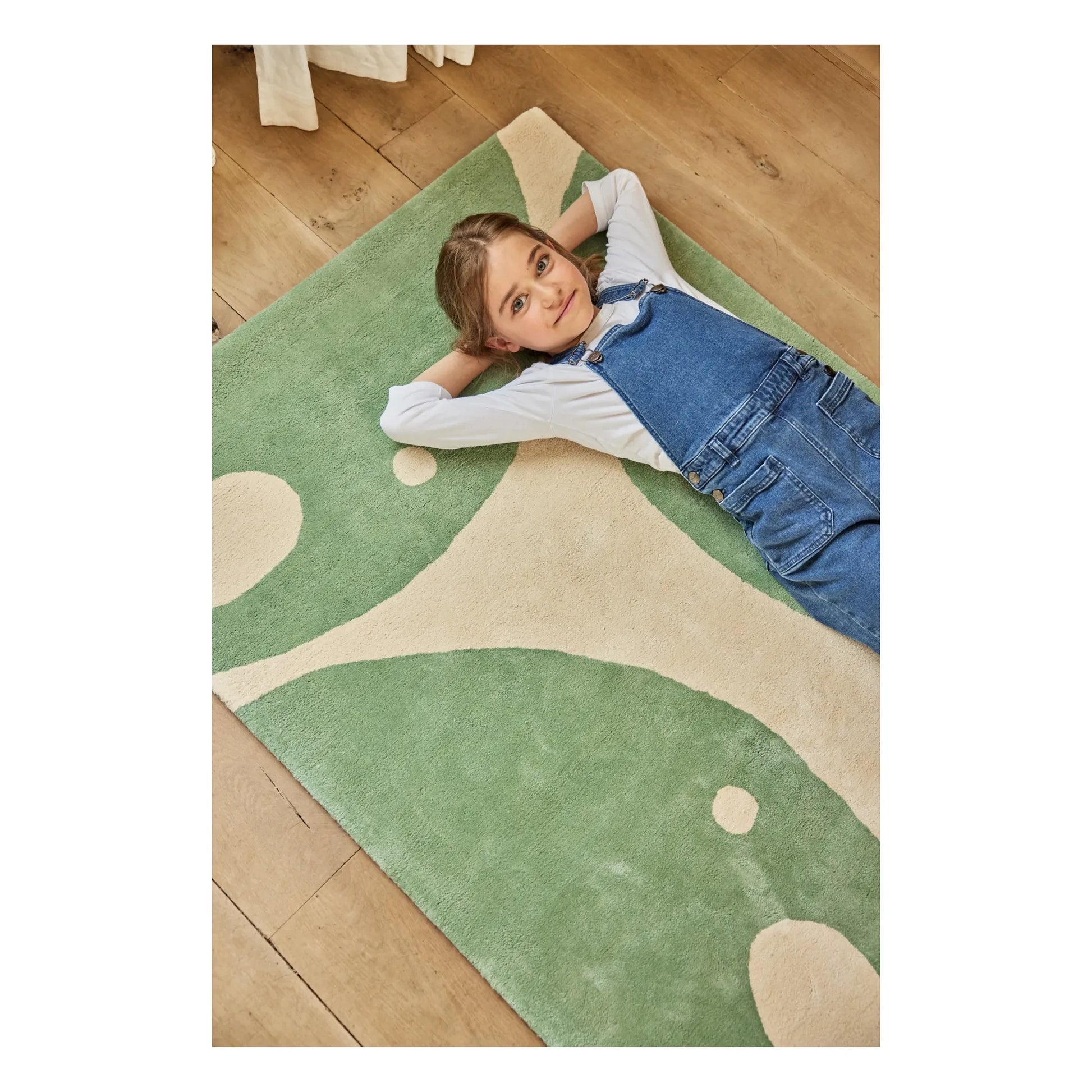 Bleuu-studio - Elephant Rug | Green