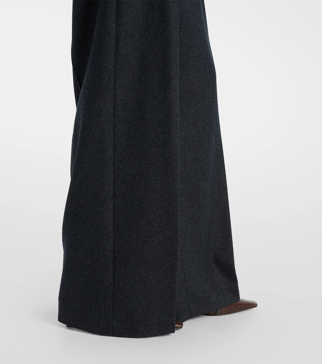 Brunello Cucinelli - Virgin wool straight pants