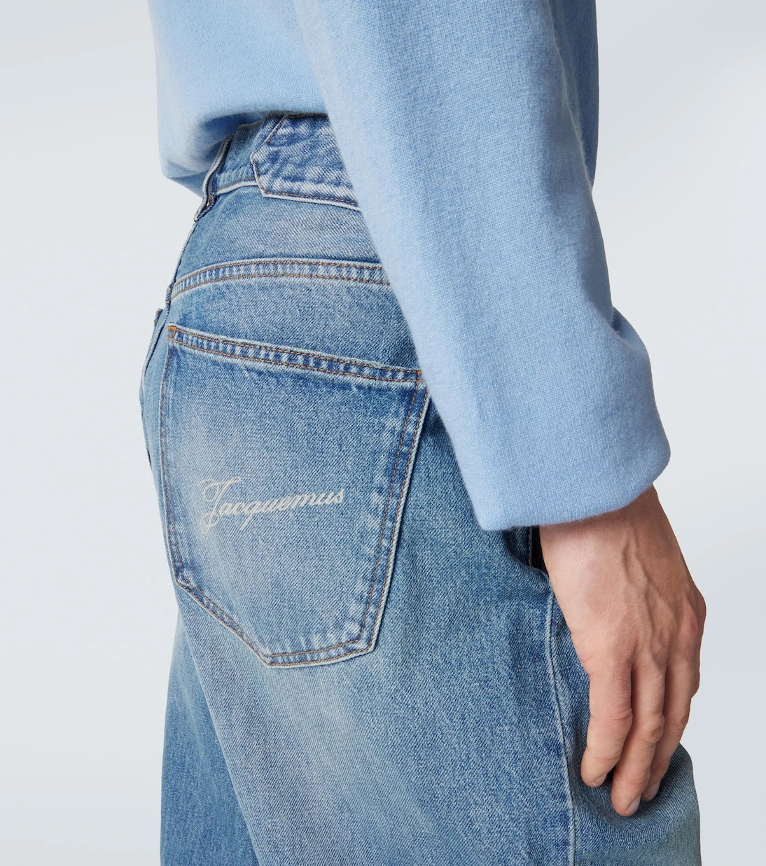 Jacquemus - Soluk düz kesim jean