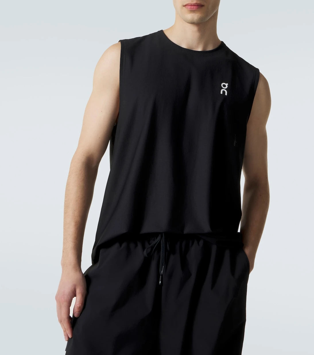 On - Technical tank top