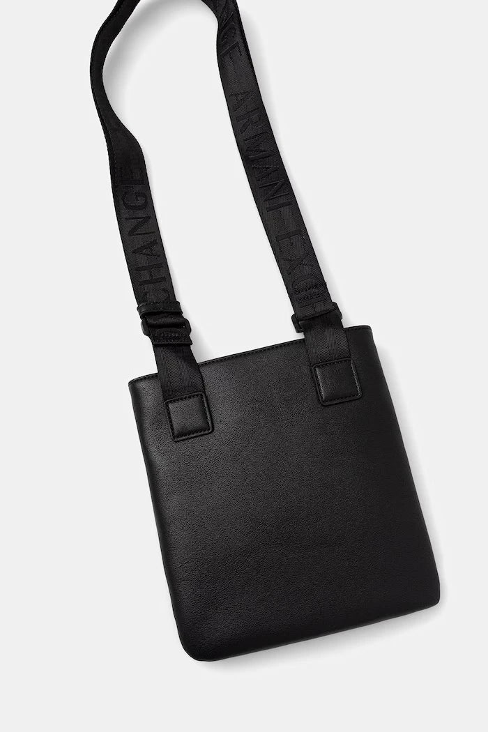 Armani Exchange през рамо мъжки