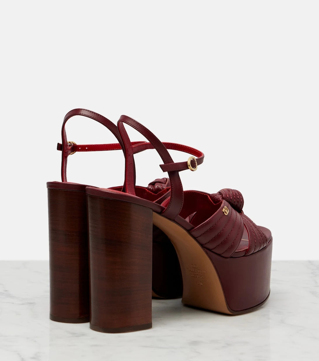 Valentino Garavani - Crasher VLogo leather platform sandals