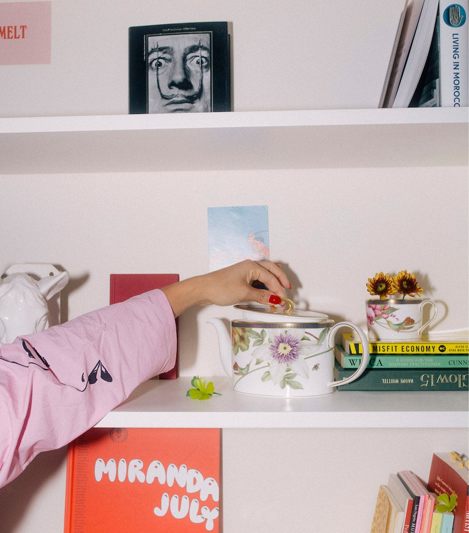 Wedgwood 3-Piece Hummingbird Tea Set