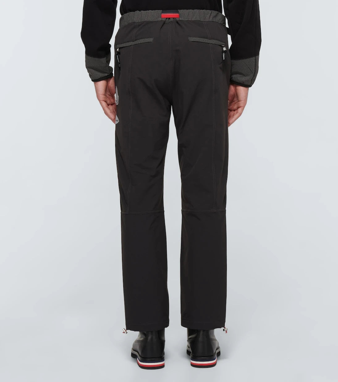 Moncler Genius - x And Wander 2 Moncler 1952 بنطال بحزام