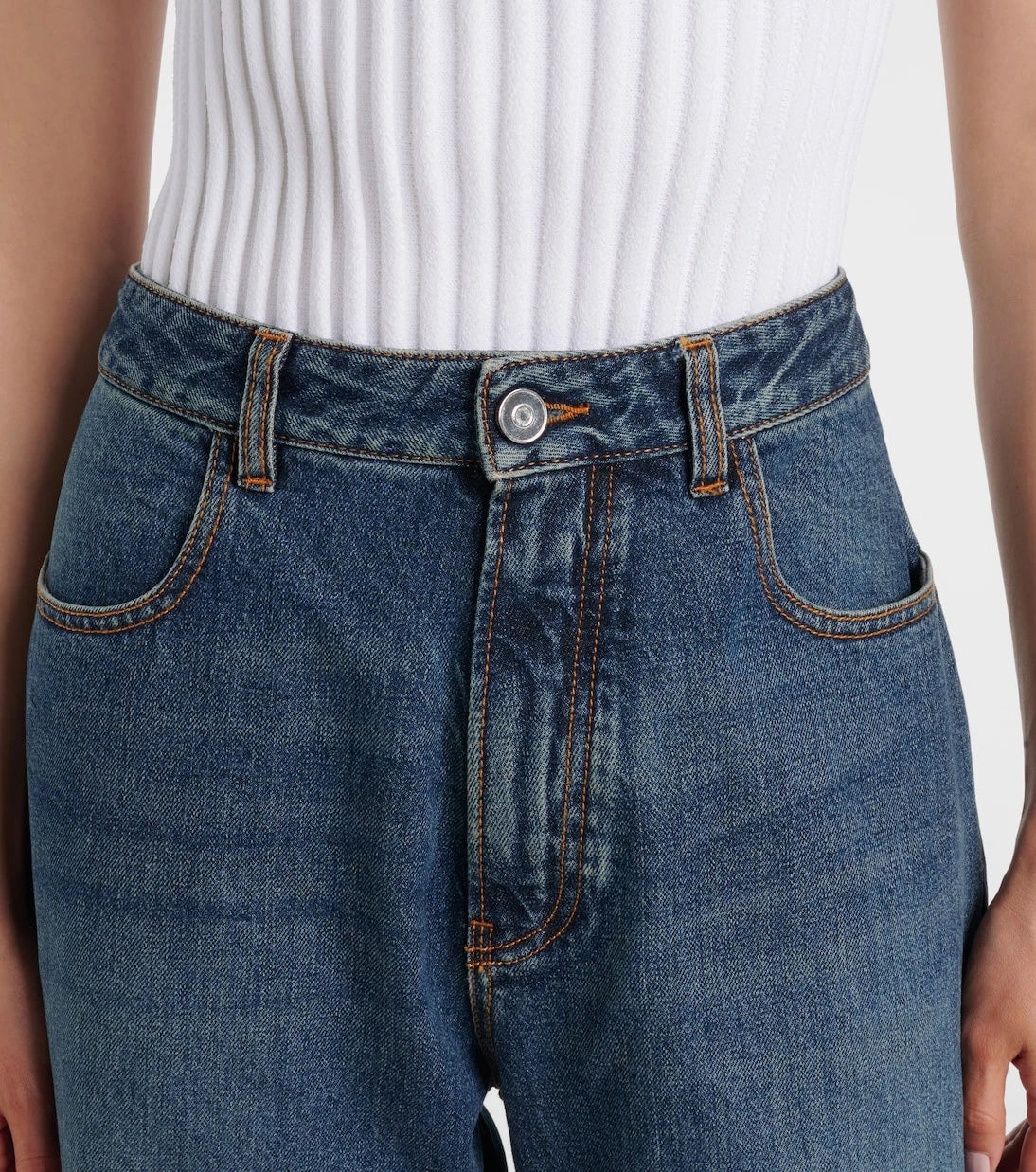 Alaïa - Low-rise straight jeans