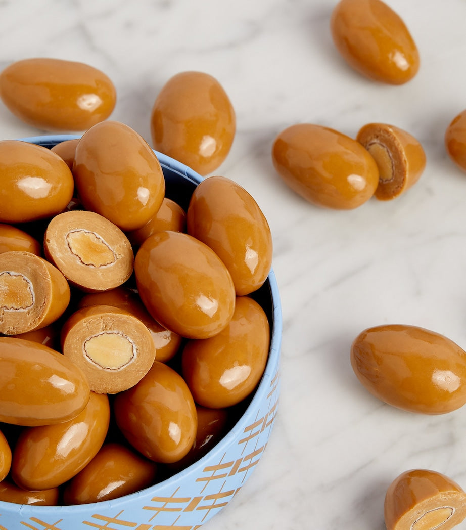 Salted Caramel Almonds (325g)