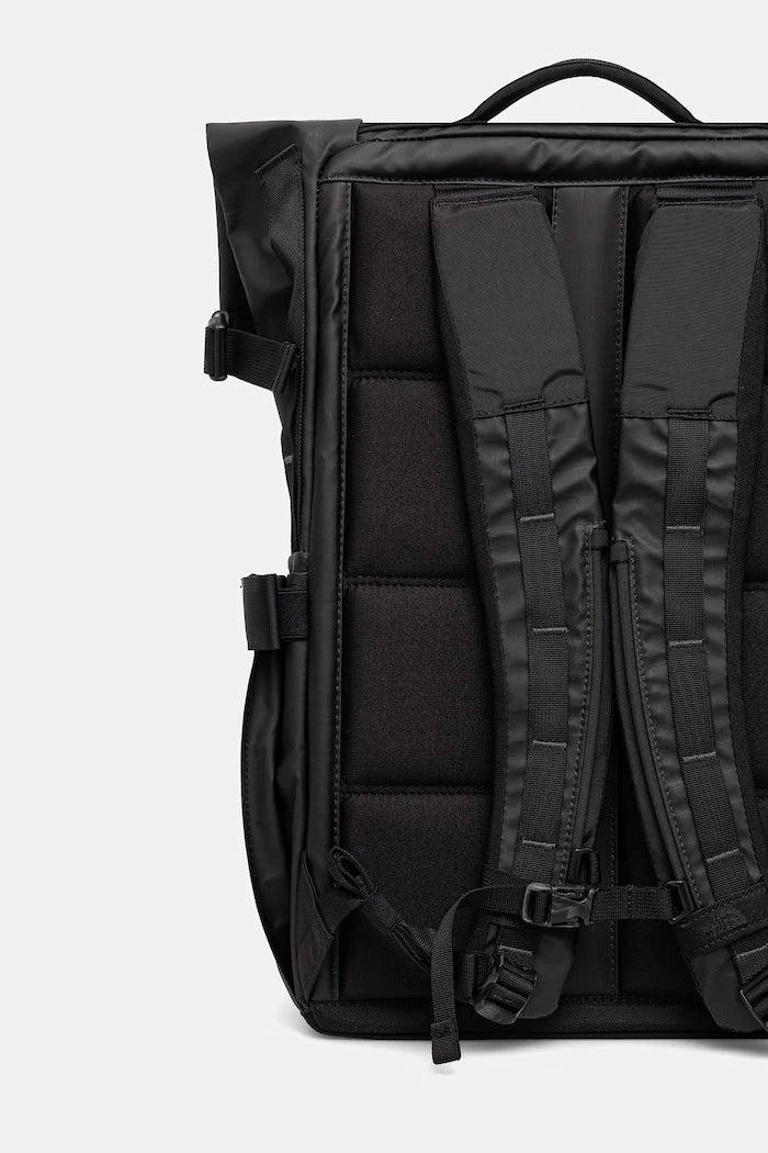 The North Face градска раница Base Camp Voyager Rolltop