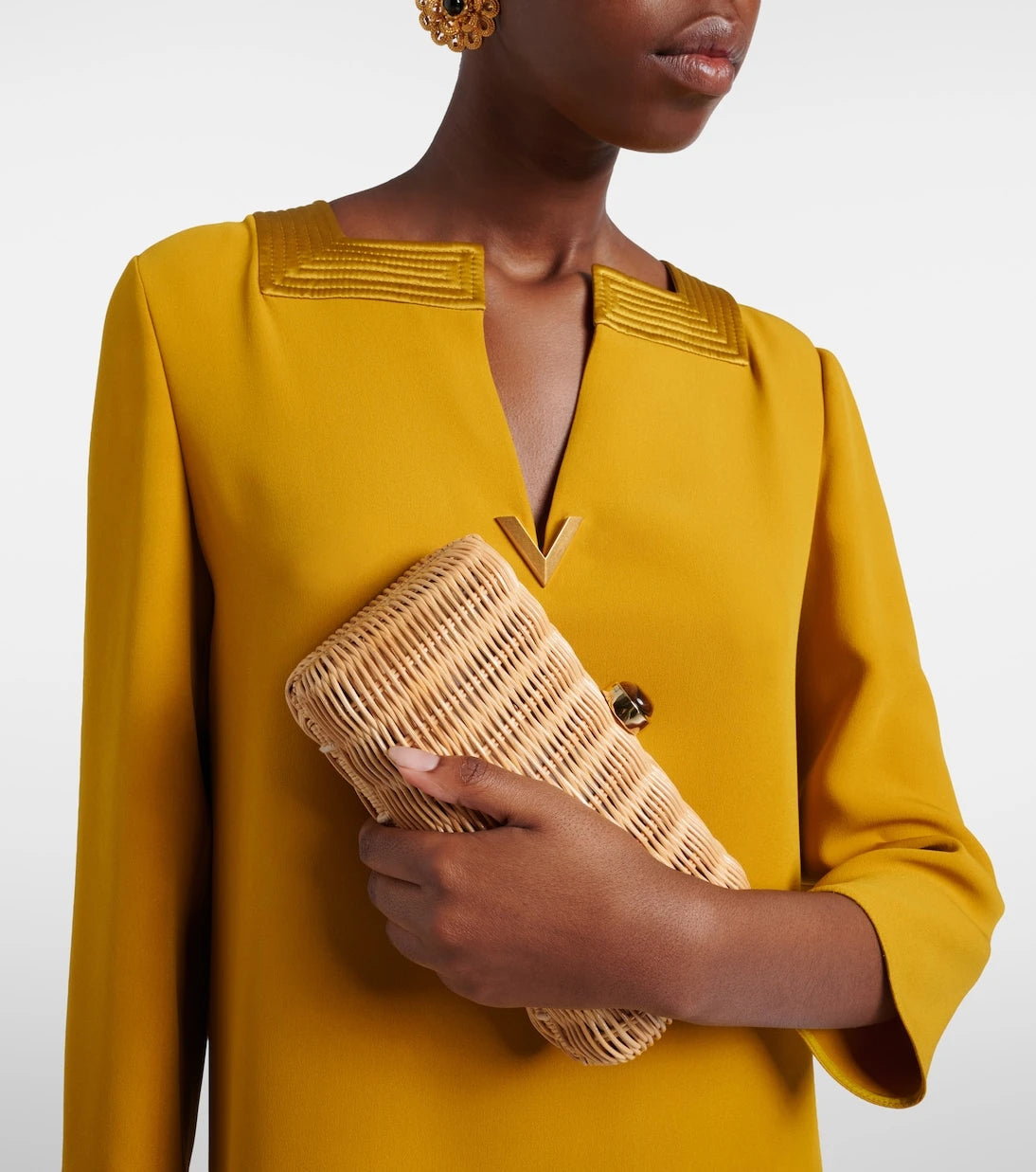 Judith Leiber Couture - Poppy embellished wicker clutch