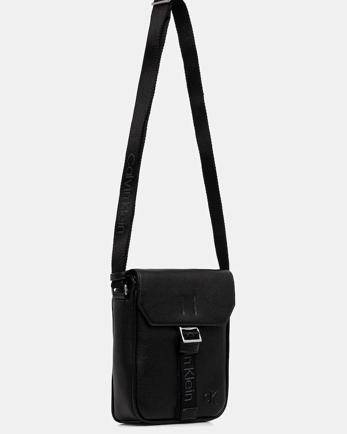 Calvin Klein Omuz Çantası