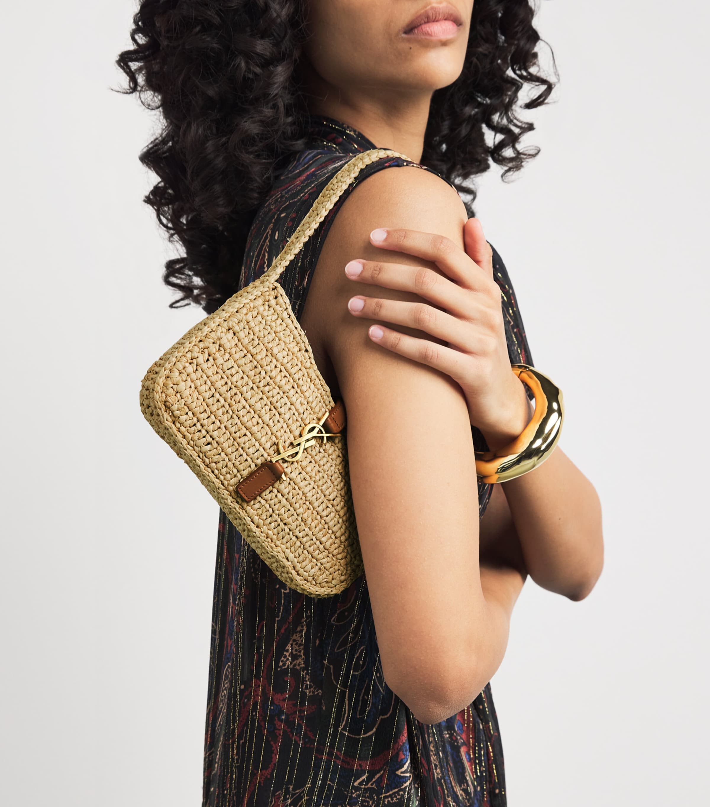 Brown Le 5 à 7 Raffia Shoulder Bag