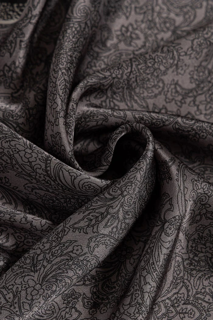 Копринено шалче Answear.LAB from the Unscripted collection