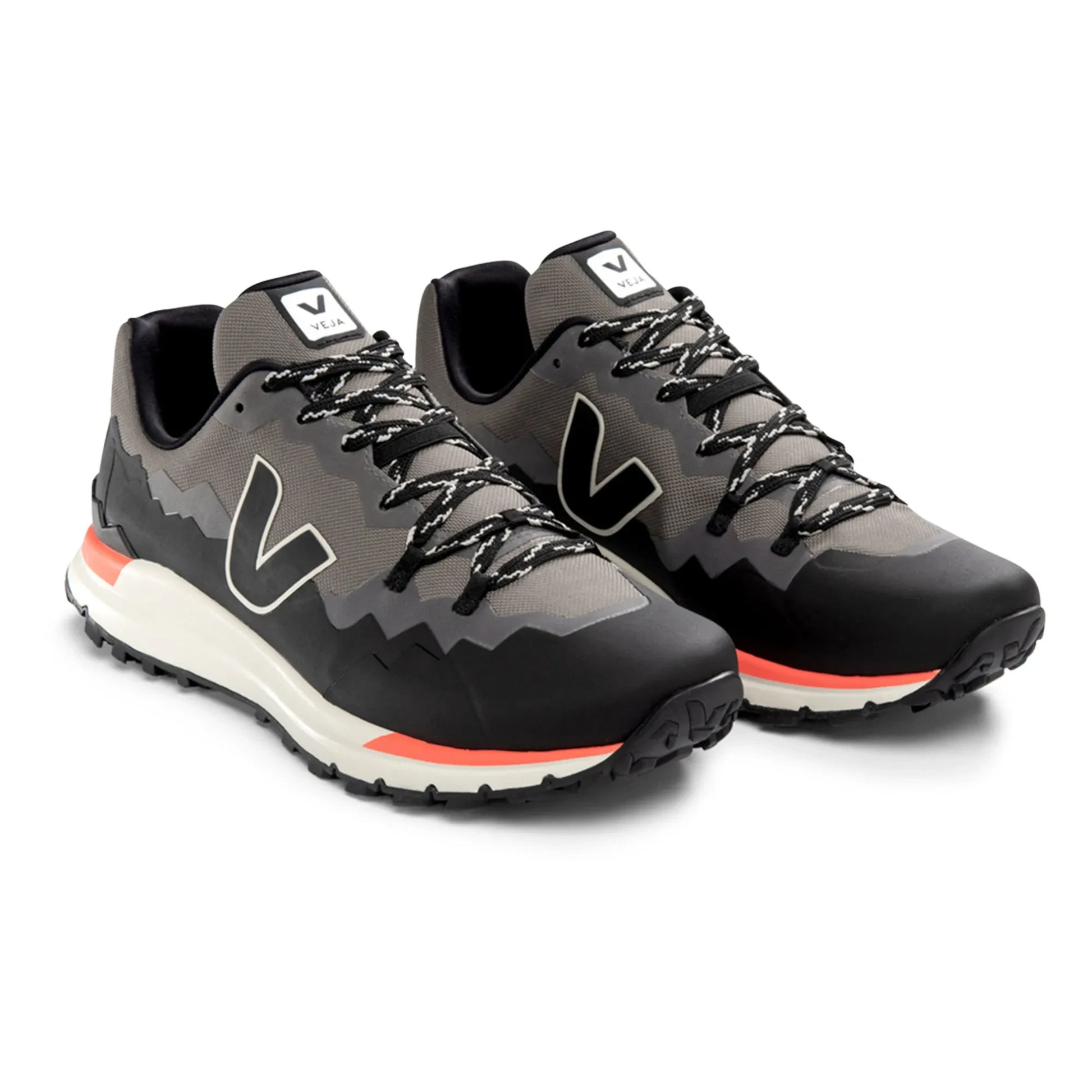 Veja - Fitz Roy Trek-Shell Sneakers | Grey