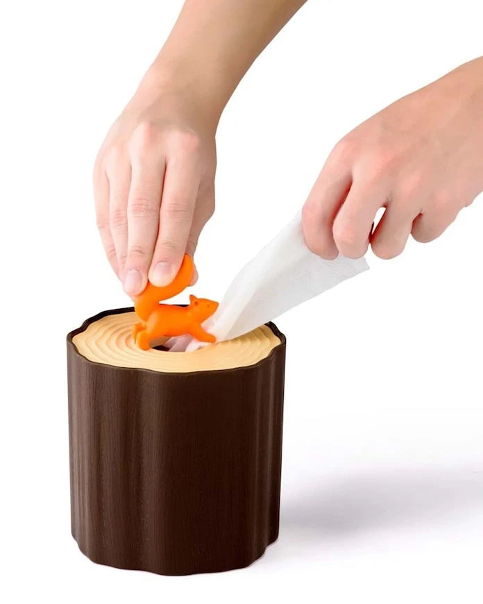 Дозатор за тоалетна хартия Qualy Squirrel Tissue Log