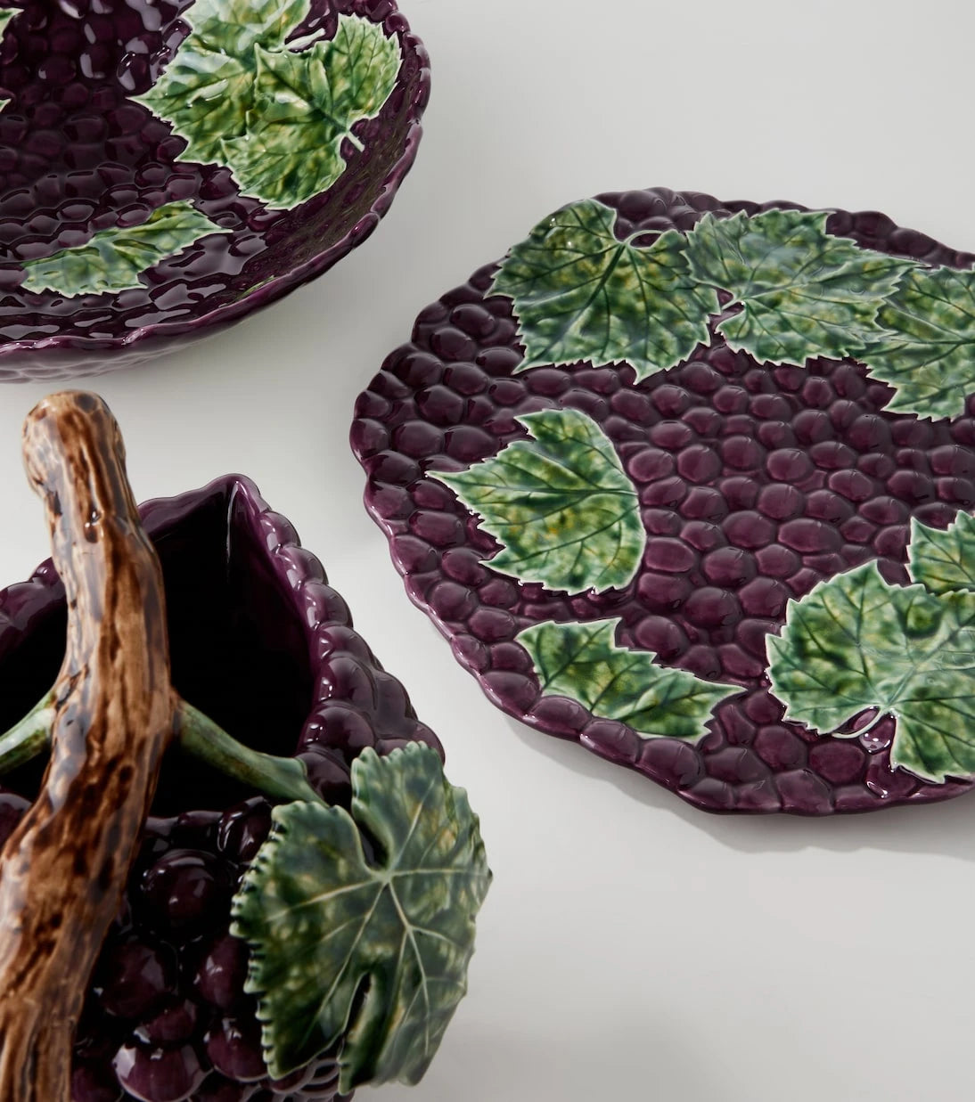 Bordallo Pinheiro - Grapes earthenware platter