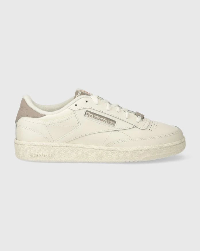 Кожени маратонки Reebok Classic Club C 85