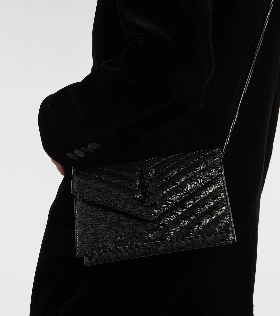 Saint Laurent - Cassandre Envelope Small leather wallet on chain