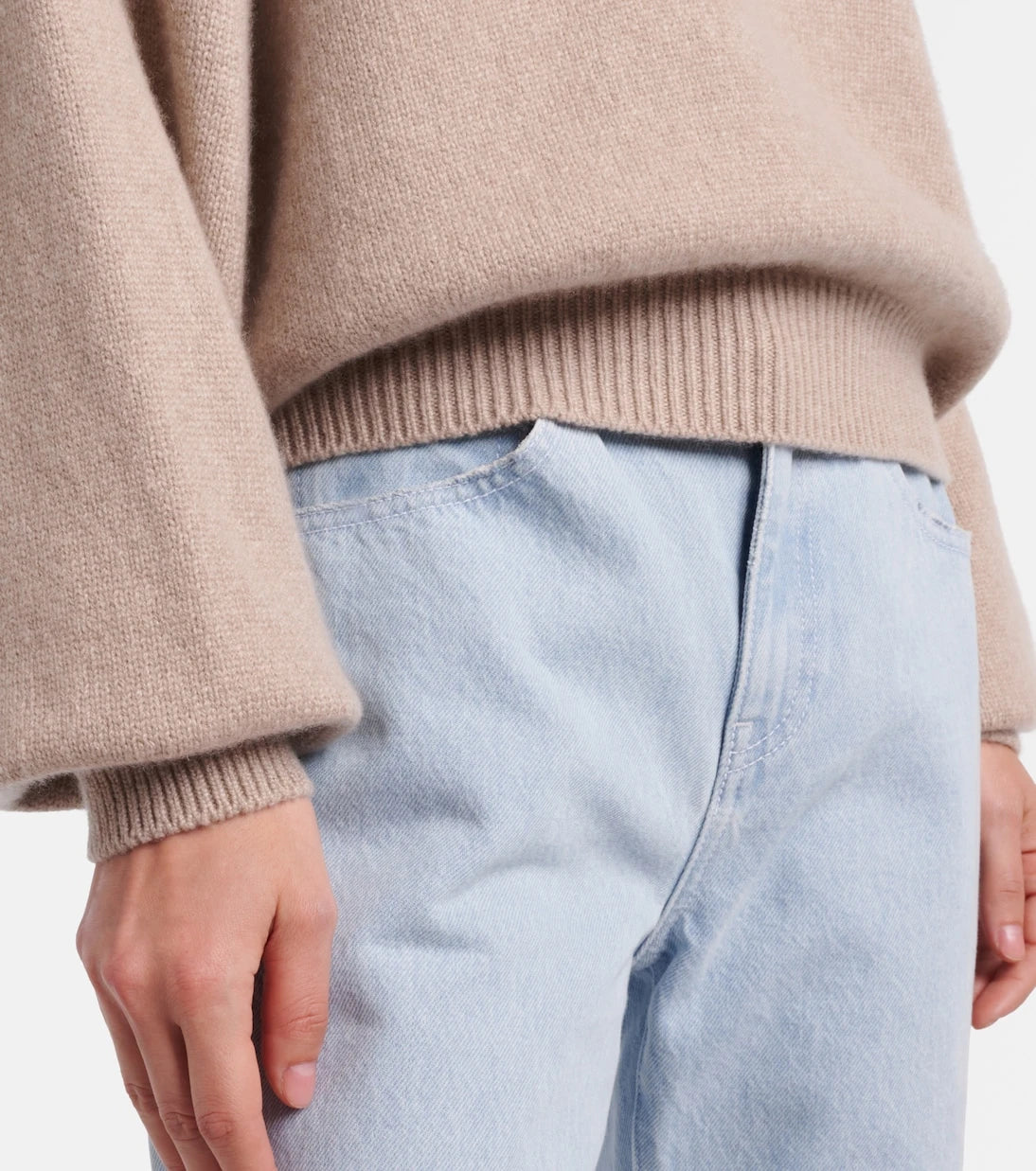 Khaite - Margaux oversized cashmere sweater
