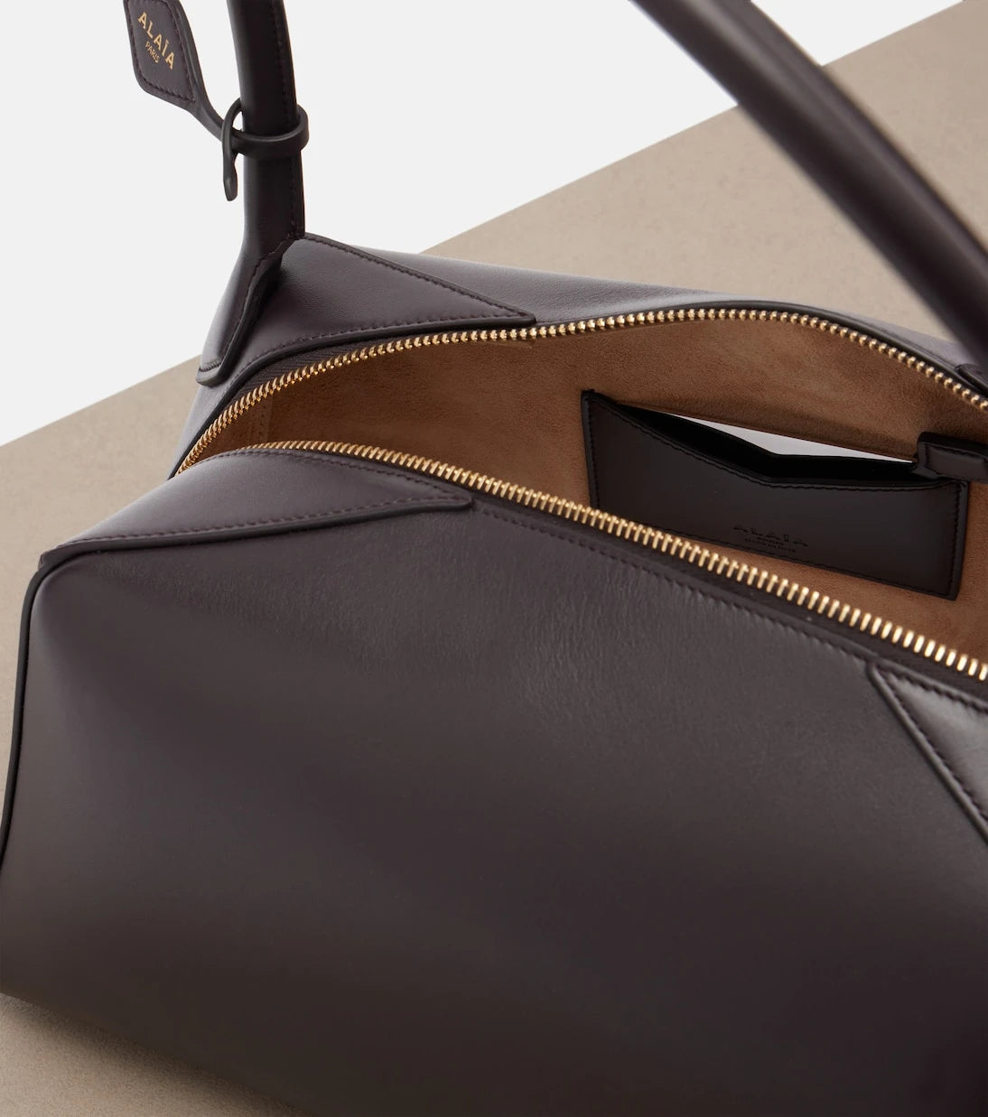 Alaïa - Le Bouledogue Medium leather shoulder bag