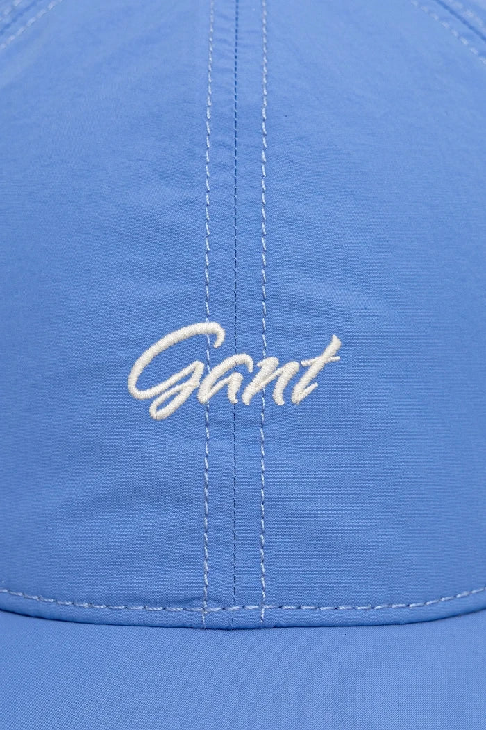 Шапка с козирка Gant