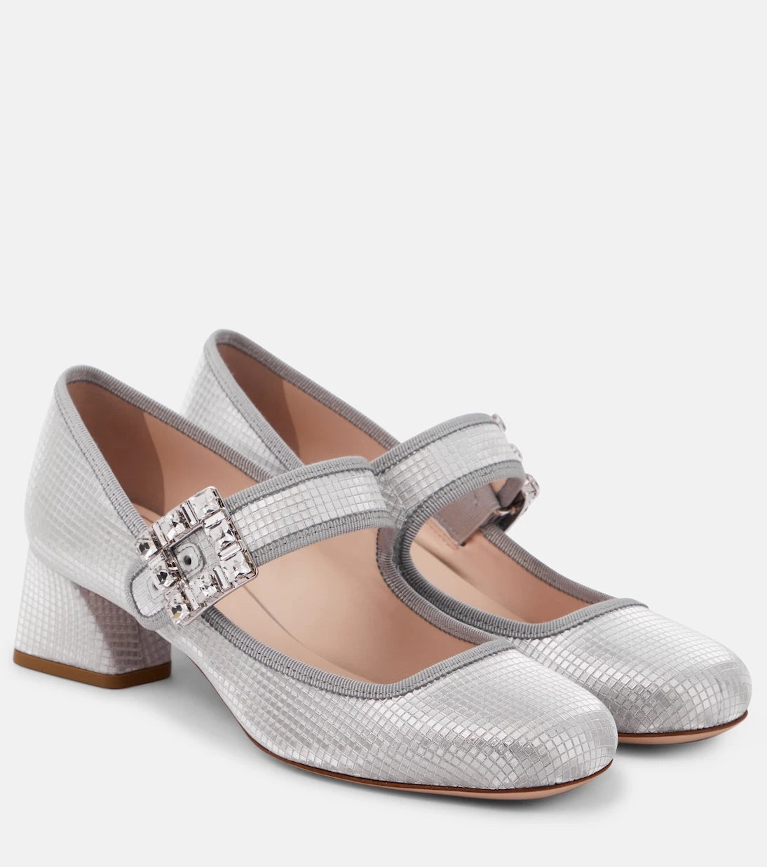 Roger Vivier - Trés Vivier embellished pumps