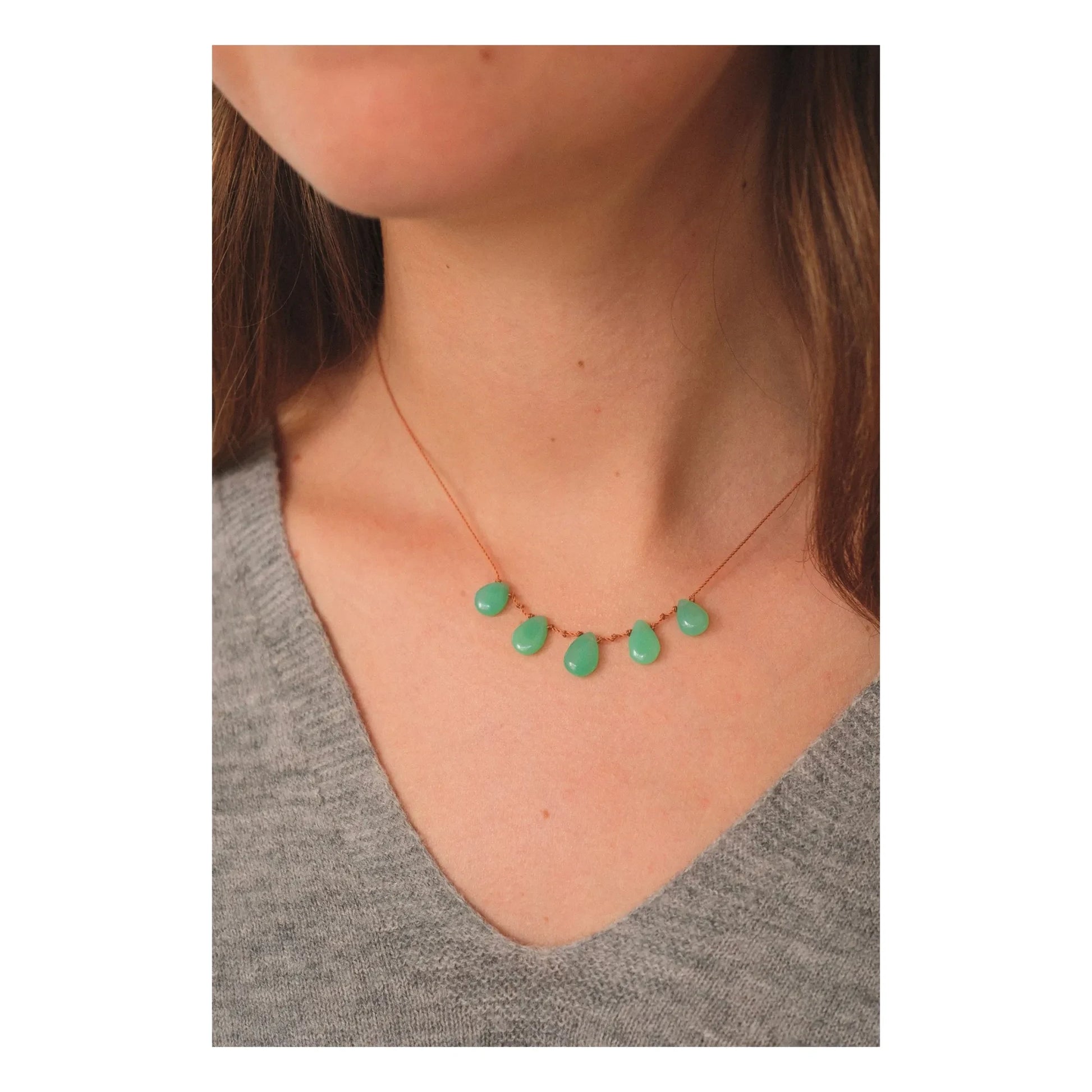 Ivarene - Necklace 5 Drops | Chrysoprase