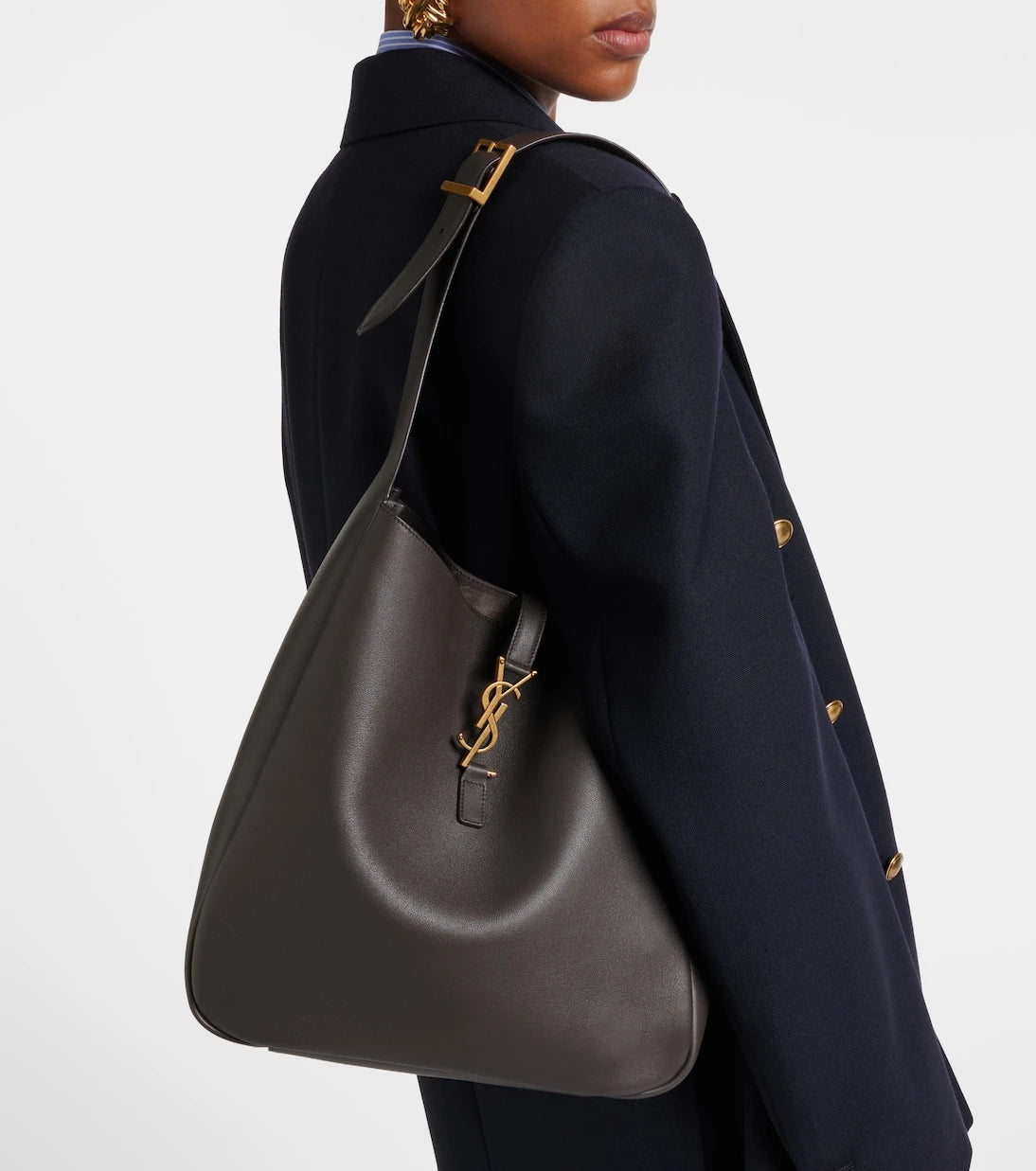 Saint Laurent - Le 5 à 7 Supple Large leather shoulder bag
