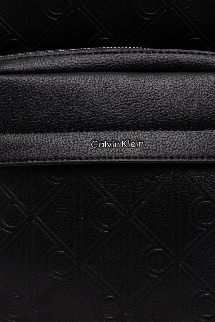 Calvin Klein Erkek Suni Deri Sırt Çantası