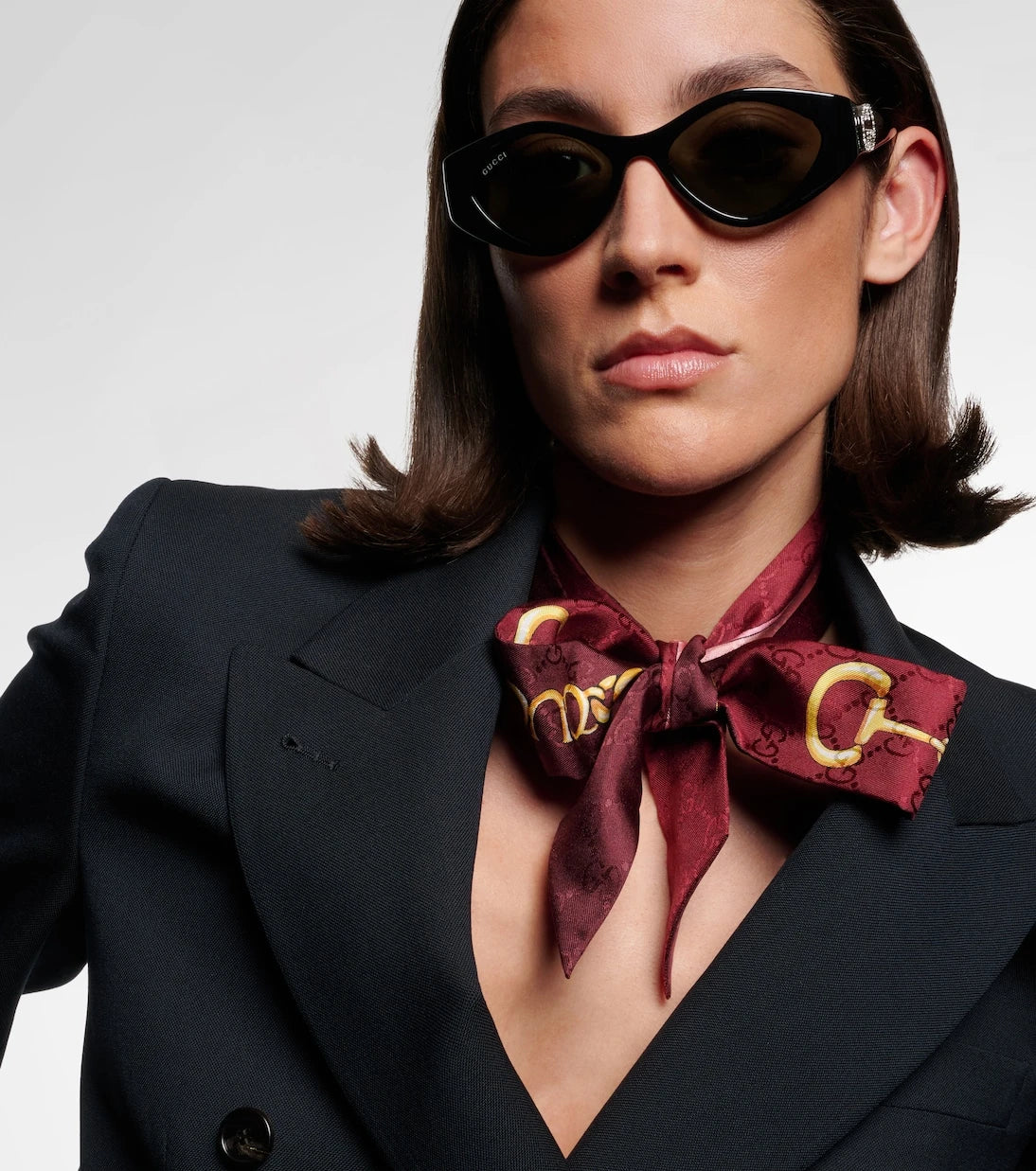 Gucci - Interlocking G kristal süslemeli oval güneş gözlüğü
