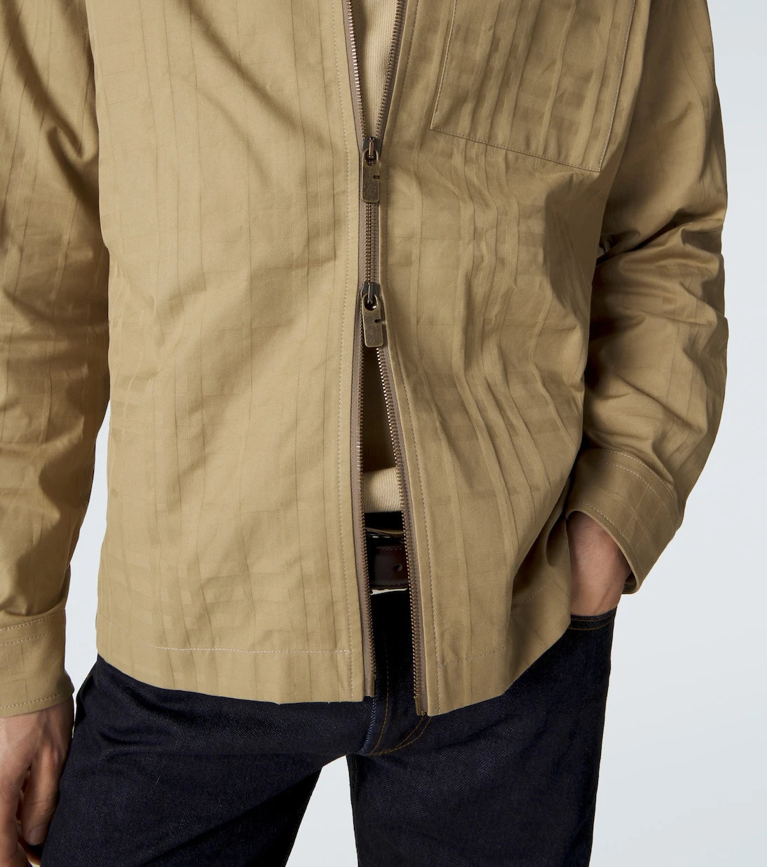 Burberry - سترة قطنية كاروهات من Burberry