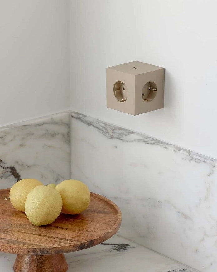 Модулен разклонител Avolt Square 2, USB-C