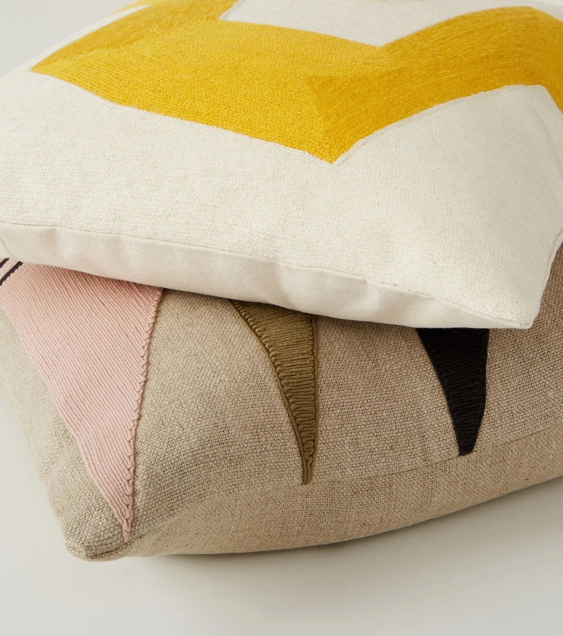 Jonathan Adler - Monterey Triangles linen cushion