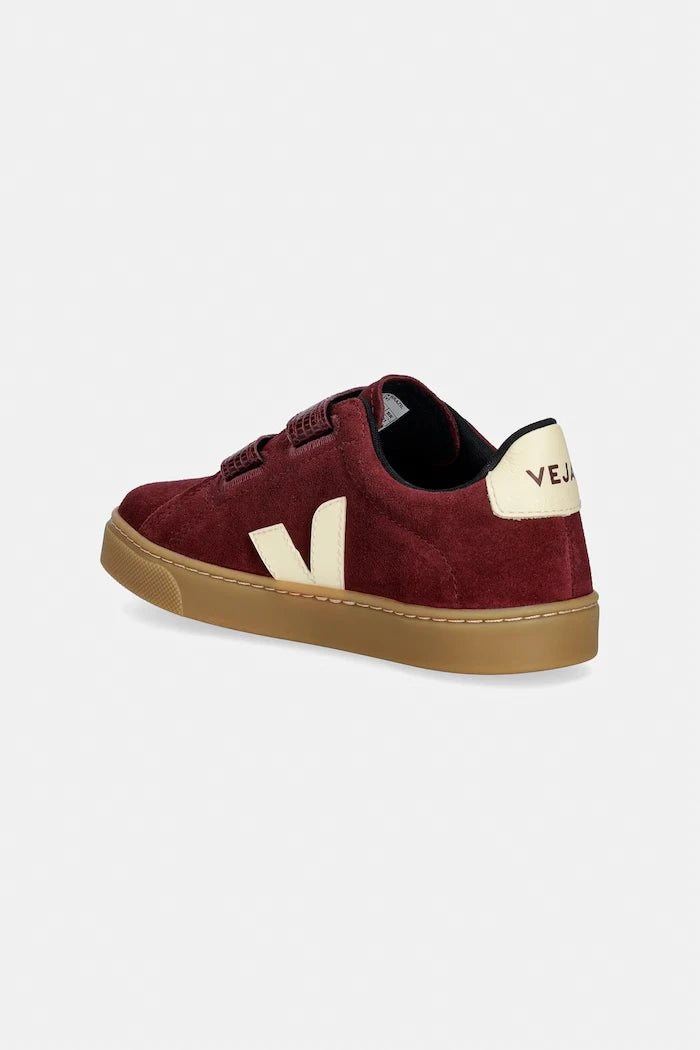Veja Small Esplar маратонки за деца от велур