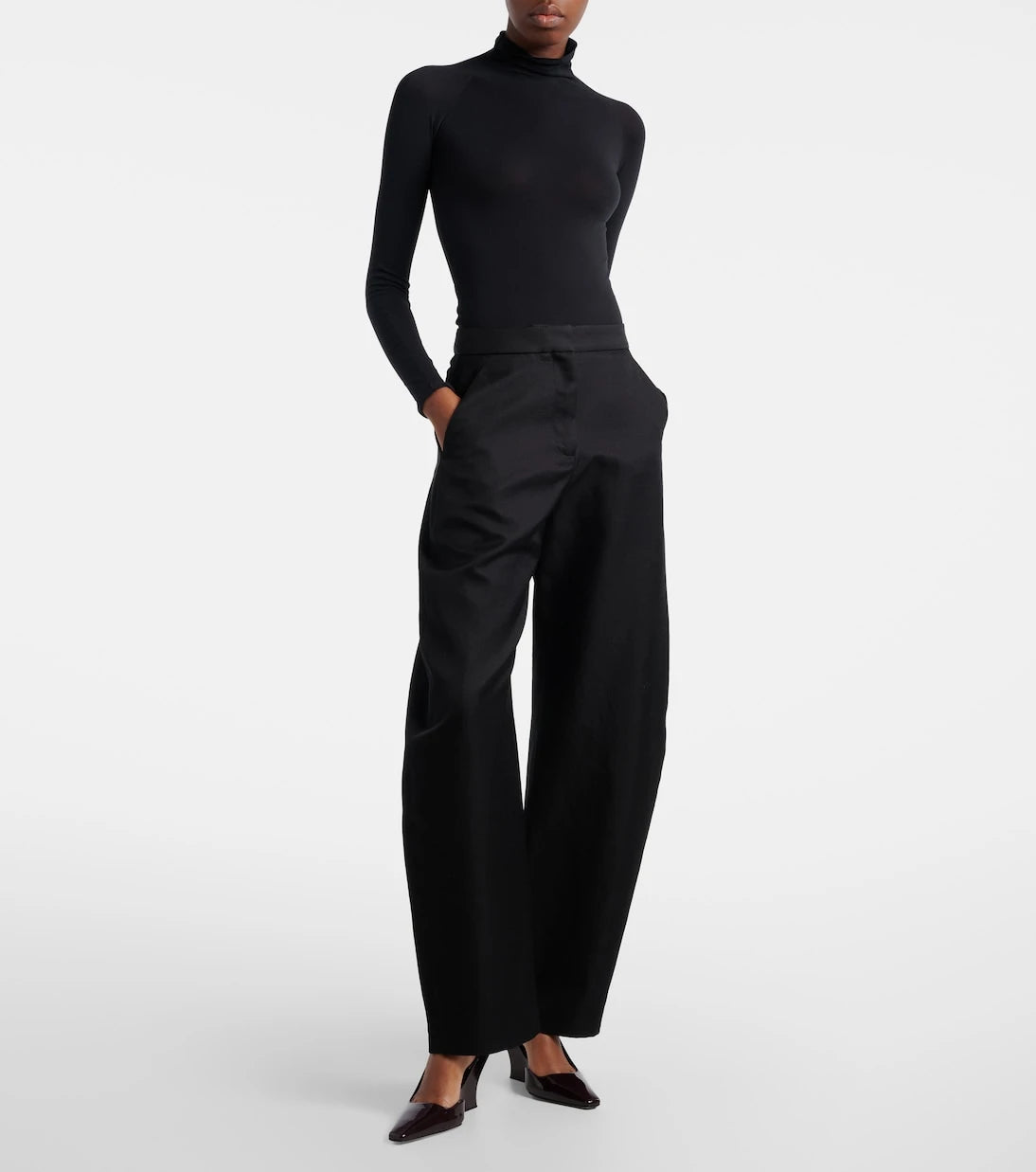 Alaïa - Patent leather wedge slingback pumps