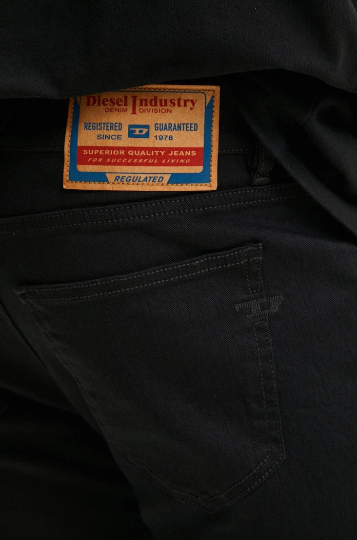 Diesel 2019 D-STRUKT L.34 PANTALONI Kot Pantolon