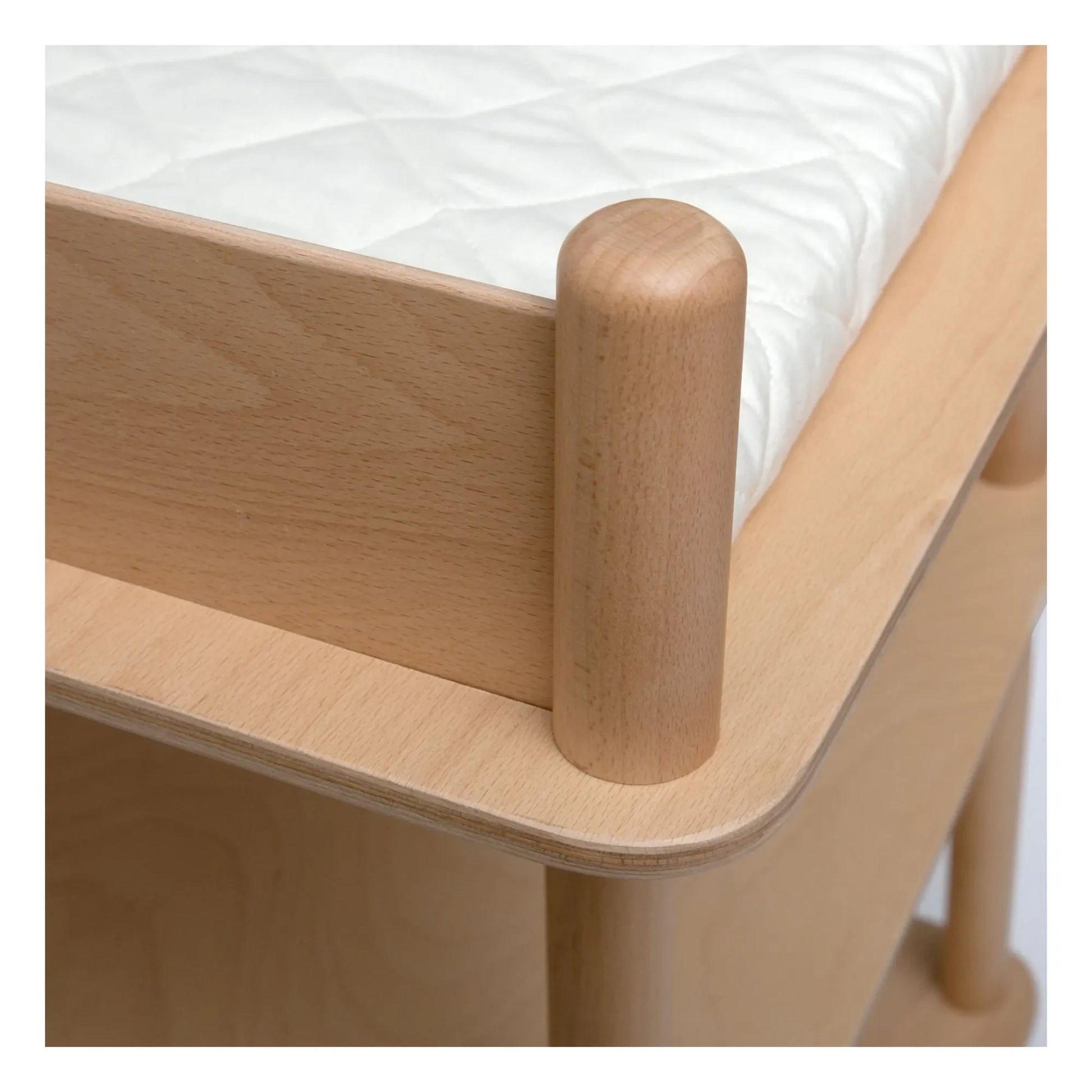Charlie Crane - Pago changing table with mattress | Beech