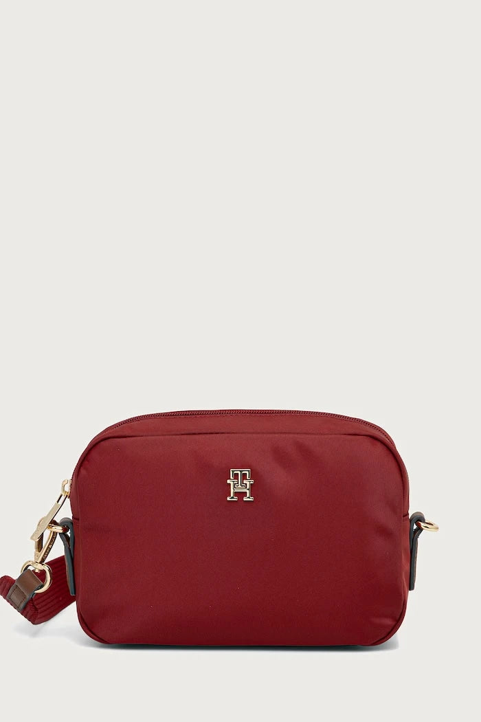 Tommy Hilfiger ayarlanabilir saplı kadın çantası