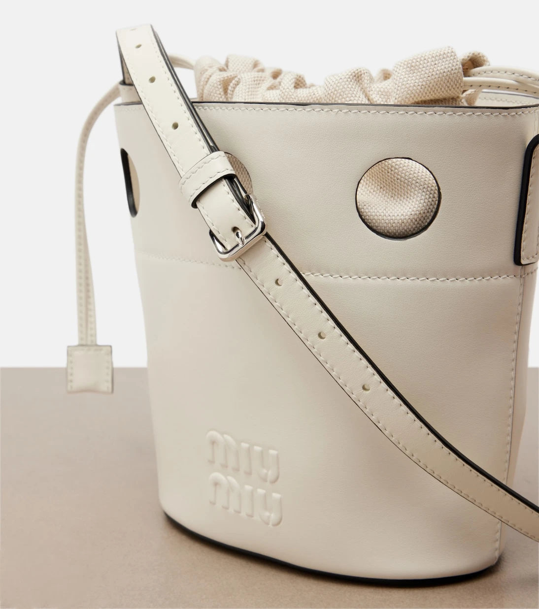 Miu Miu - Leather bucket bag