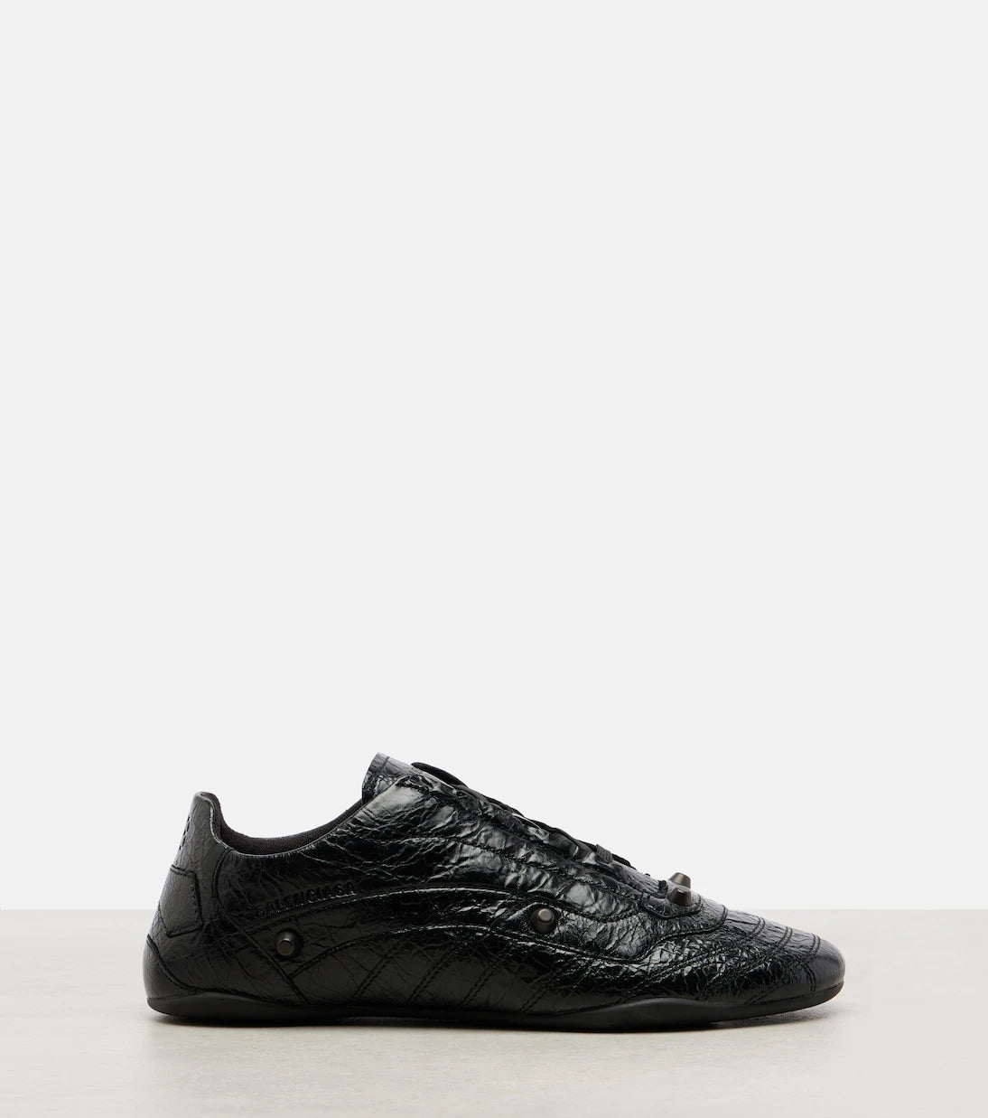 Balenciaga - حذاء سنيكرز City جلدي